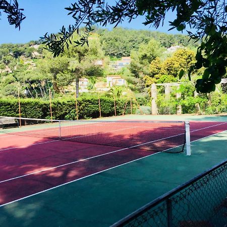 Studio 4 Personnes Avec Piscine, Tennis Lägenhet Hyères Exteriör bild