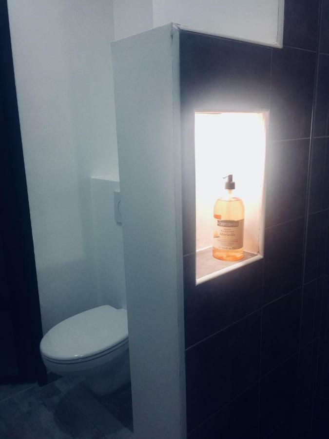 Studio 4 Personnes Avec Piscine, Tennis Lägenhet Hyères Exteriör bild